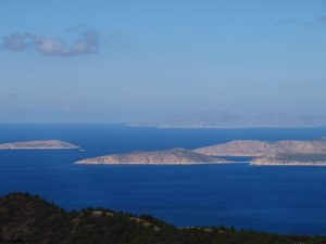 Kleine eilanden bij Rhodos