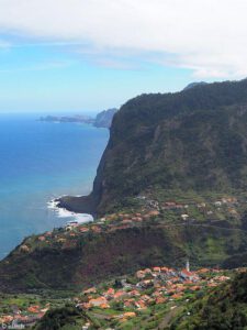 Uitzicht op Faial